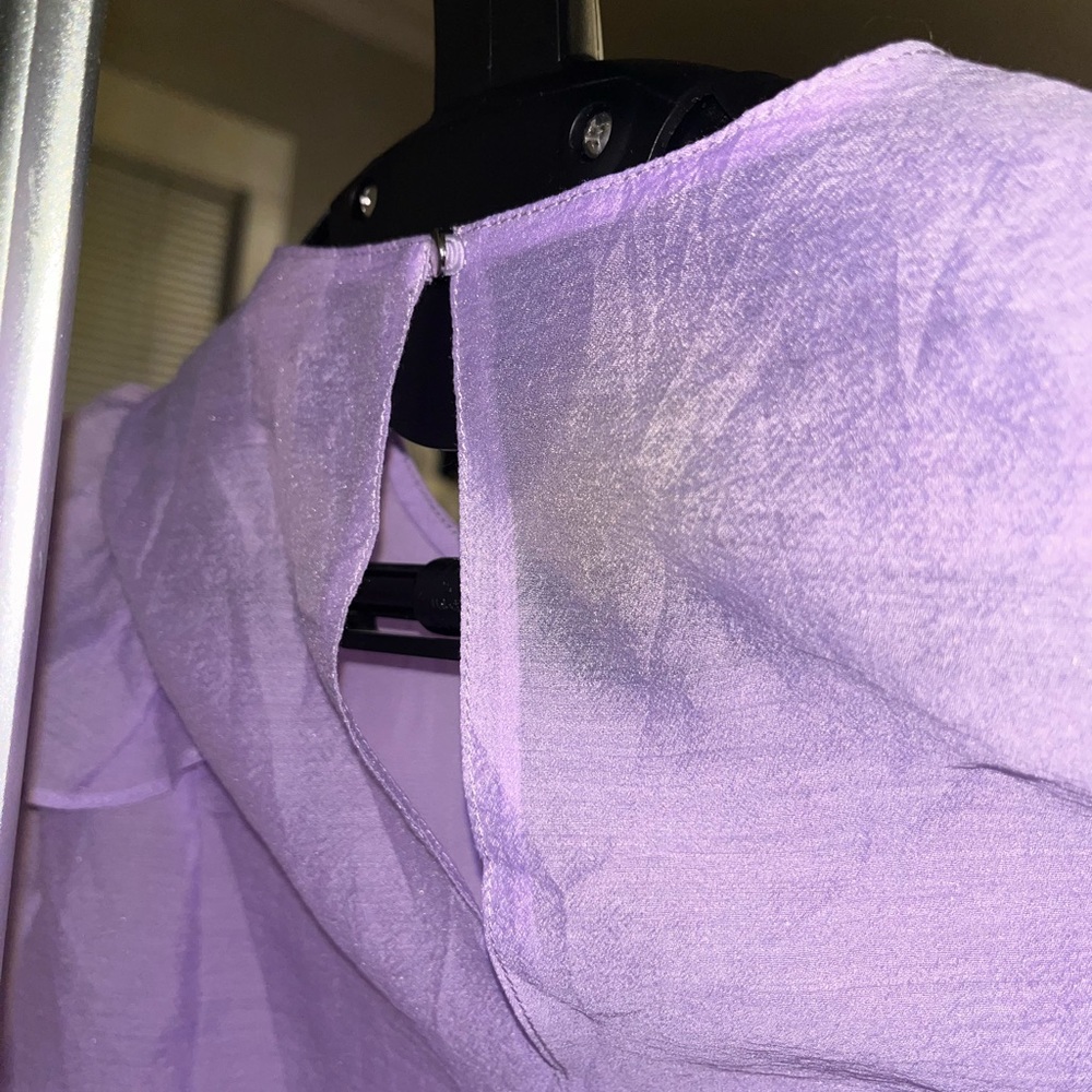 River Island Petite frill front blouse in lilac size 6 - Picture 7 of 10